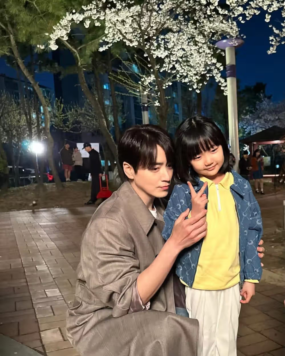 Lee Joon-hyuk dan Ki So Yu, pemeran dalam drama korea Love Scout.