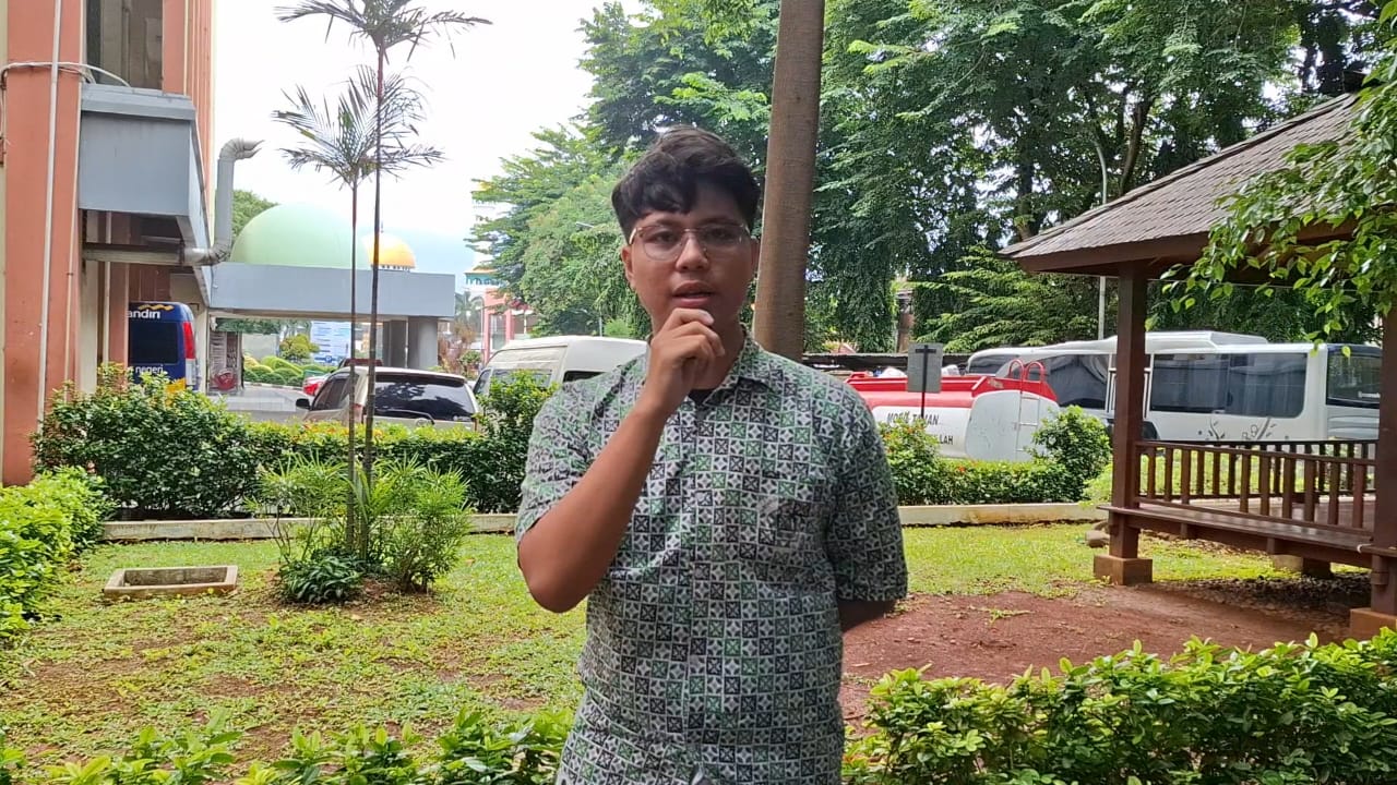 Nasywan Faiz Siswa dari MAN 3 Jakarta dalam wawancara bersama tim Jurnalis TV pada Kamis, 6 Februari 2025