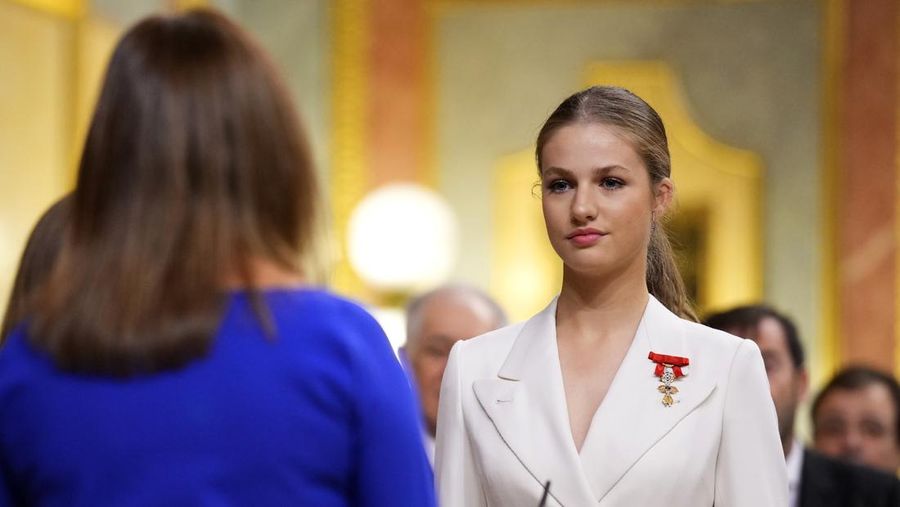 Putri Leonor yang menyebabkan Leonormania. (Foto: AP/Manu Fernandez)