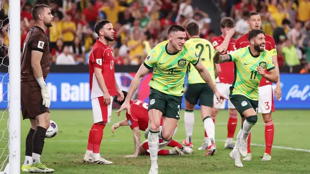 Timnas Indonesia kebobolan oleh Lewis Miller (Australia) dalam kualifikasi Piala Dunia 2026 (Foto: goal.com).
