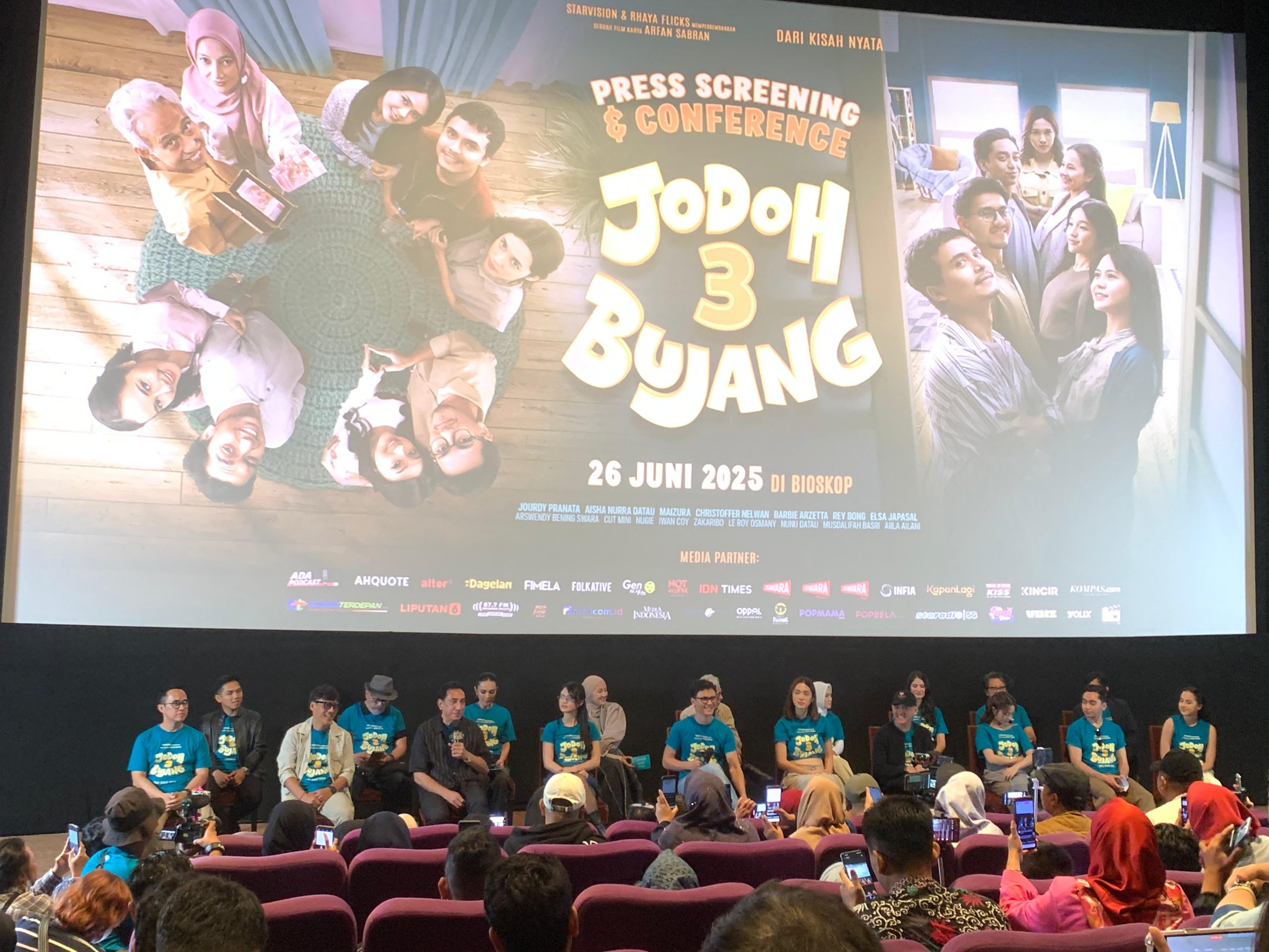Starvision dan Rhaya Flicks mengadakan press screening dan press conference Film Jodoh 3 Bujang pada Kamis  (19/06/2025 ), di XXI Epicentrum Kuningan, Jakarta Selatan. (Foto: Jurnalis TV/Maulida Syifa Ar-Rifhani)