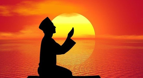 Seorang Muslim harus menghidupkan sabar dan syukur dalam kehidupan (Ilustrasi: SinPo.id/ Pixabay)